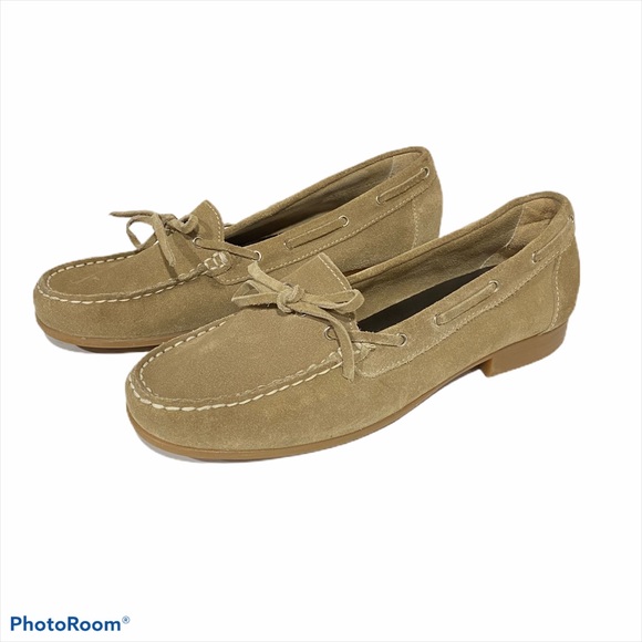 clarks suede moccasins